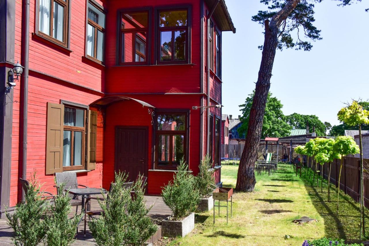 Villa Victoria Ventspils Exterior foto