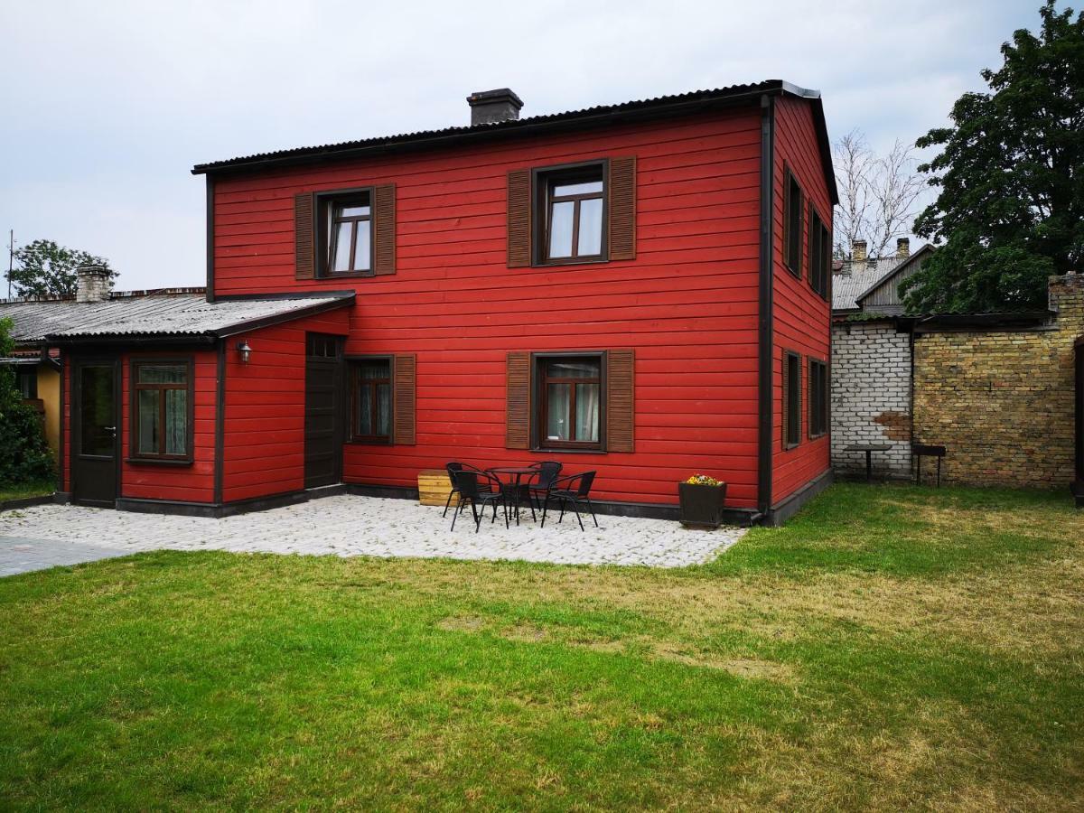 Villa Victoria Ventspils Exterior foto