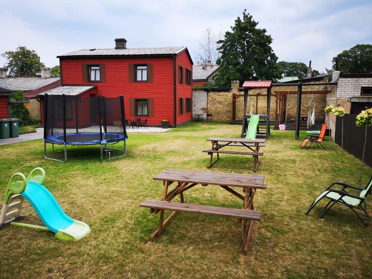 Villa Victoria Ventspils Exterior foto